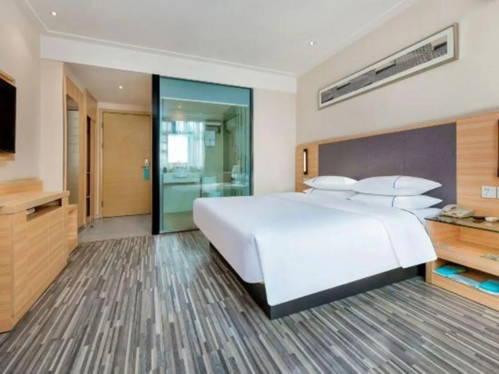 Bed in City Comfort Inn Chongqing Shiqiao Plaza Metro Station