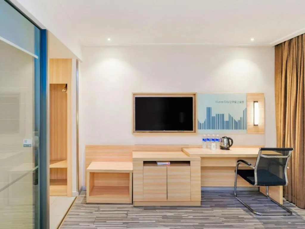 City Comfort Inn Chongqing Shiqiao Plaza Metro Station