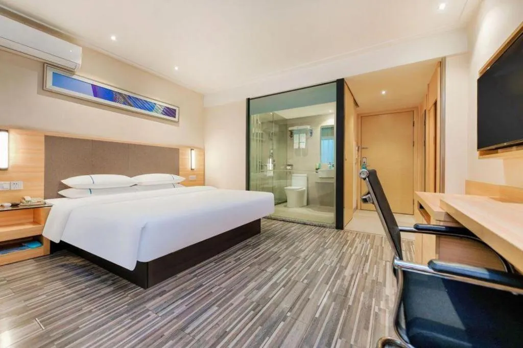 Bed in City Comfort Inn Chongqing Shiqiao Plaza Metro Station