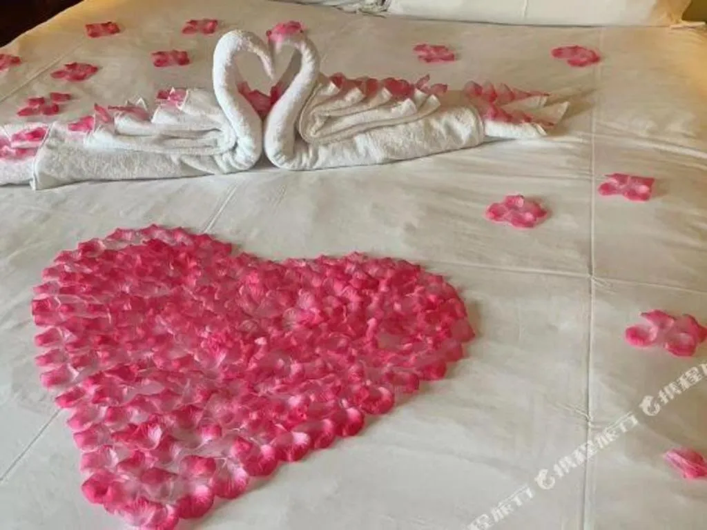 Bed in City Comfort Inn Chongqing Shiqiao Plaza Metro Station