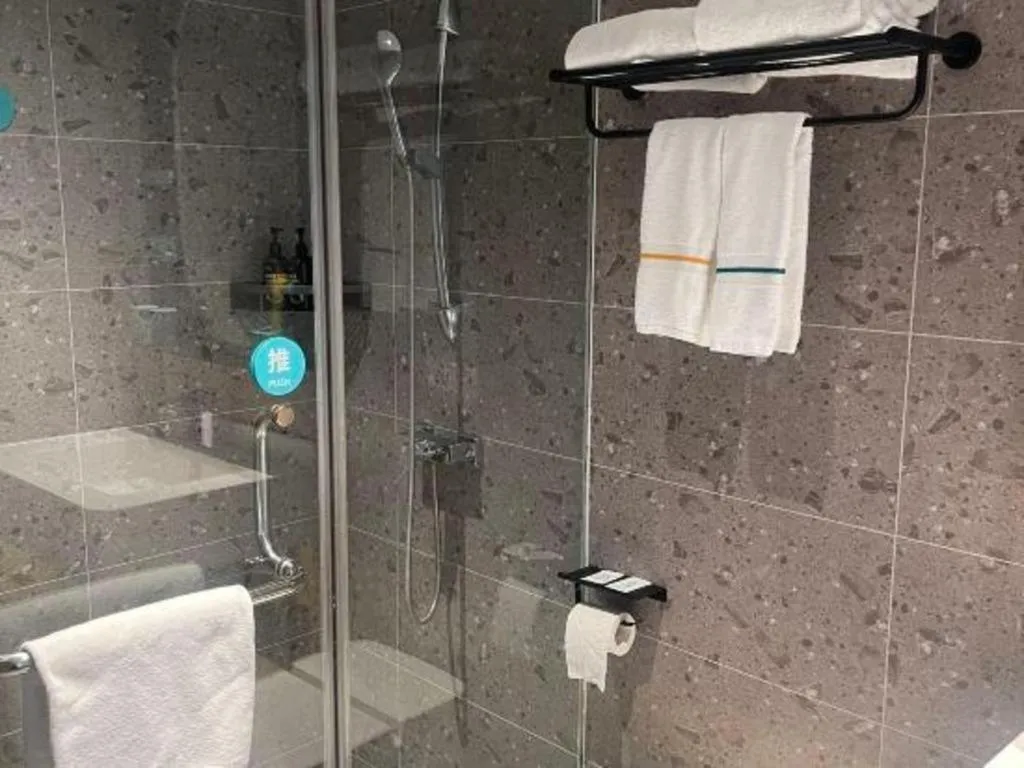 City Comfort Inn Chongqing Shiqiao Plaza Metro Station