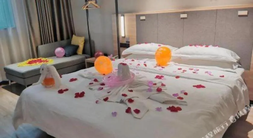 Bed in City Comfort Inn Chongqing Shiqiao Plaza Metro Station