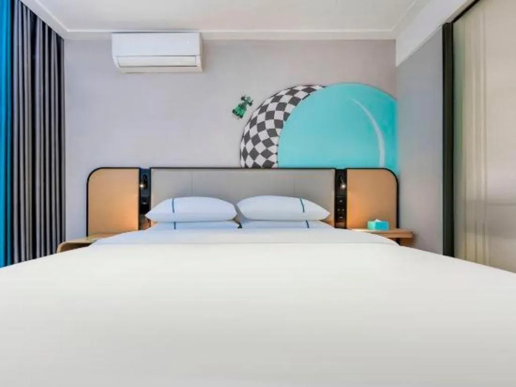 Bed in City Comfort Inn Chongqing Shiqiao Plaza Metro Station