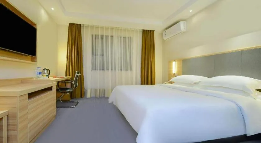 Bed in City Comfort Inn Chongqing Daping Shidai Tianjie