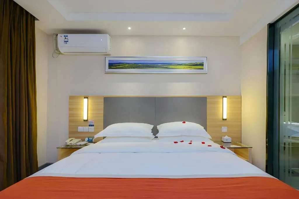 Bed in City Comfort Inn Chongqing Daping Shidai Tianjie