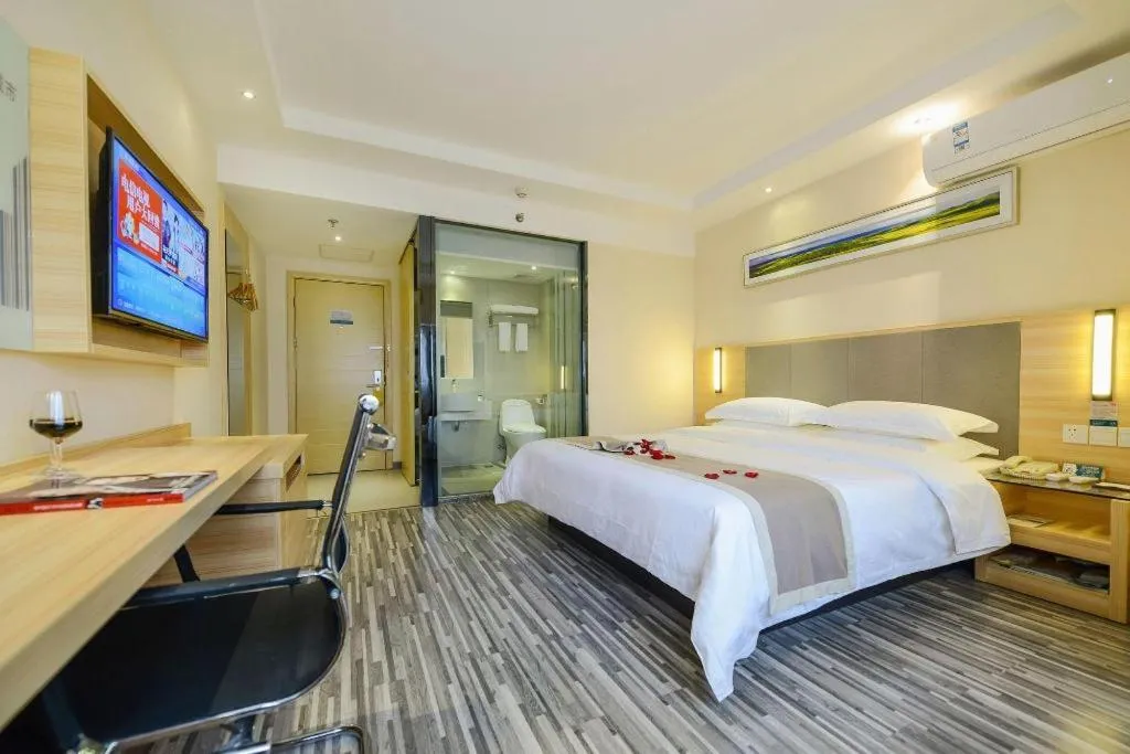Bed in City Comfort Inn Chongqing Daping Shidai Tianjie