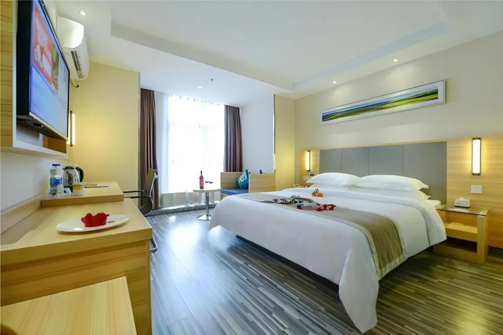 Bed in City Comfort Inn Chongqing Daping Shidai Tianjie