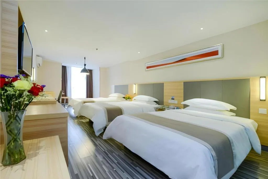 Bed in City Comfort Inn Chongqing Daping Shidai Tianjie