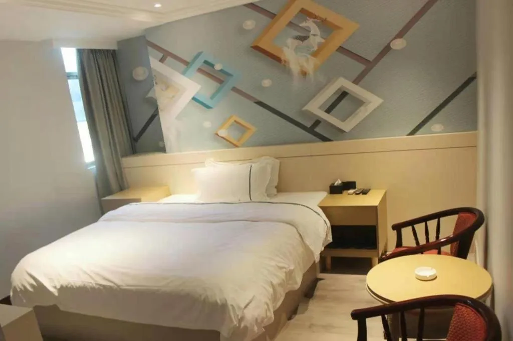 Bed in City Comfort Inn Shaoguan High-speed Railway Station Xilian Examination Center