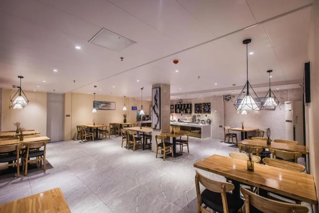 City Comfort Inn Shaoguan High-speed Railway Station Xilian Examination Center