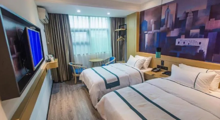 Bed in City Comfort Inn Shaoguan High-speed Railway Station Xilian Examination Center