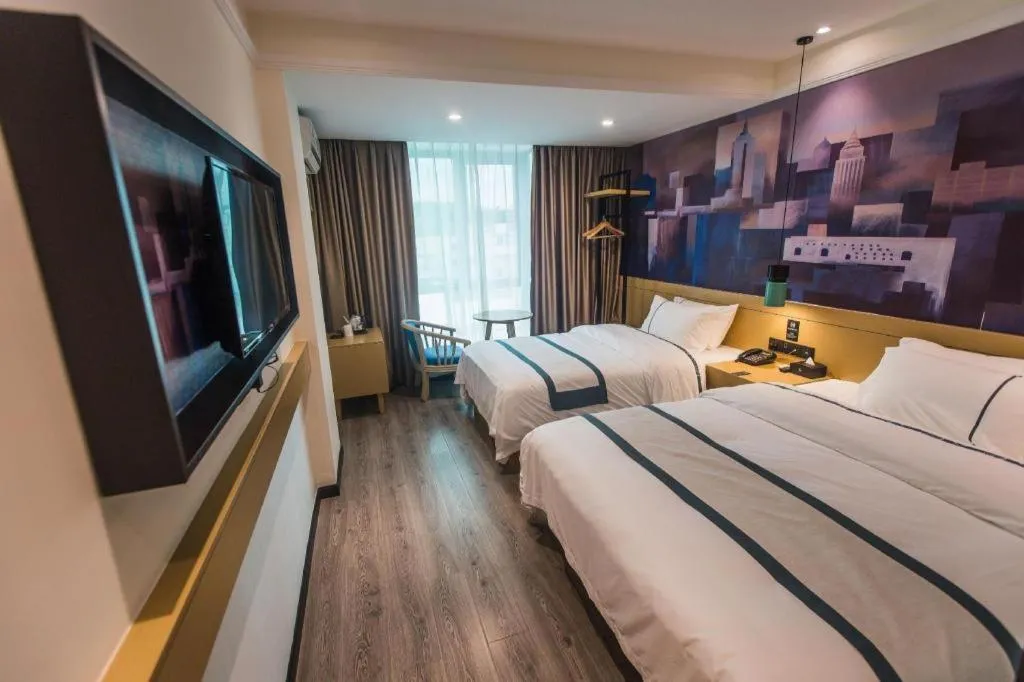 Bed in City Comfort Inn Shaoguan High-speed Railway Station Xilian Examination Center