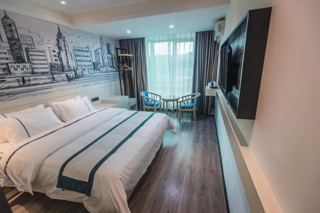 Bed in City Comfort Inn Shaoguan High-speed Railway Station Xilian Examination Center