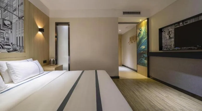 Bed in City Comfort Inn Changde Lixian Taohuatan