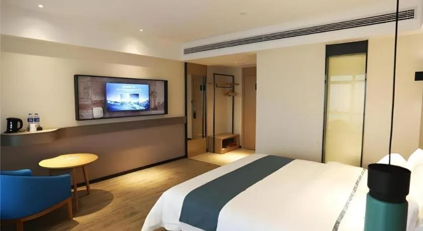 Bed in City Comfort Inn Changde Lixian Taohuatan