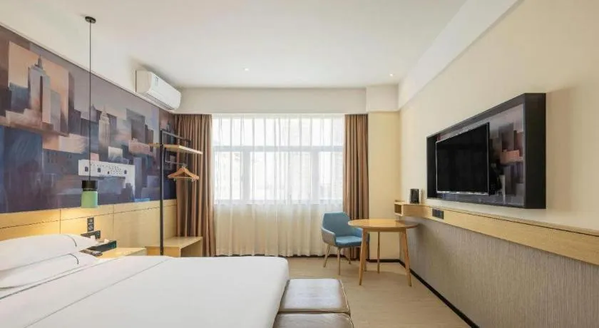 Bed in City Comfort Inn Changde Lixian Taohuatan