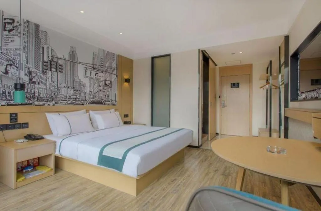 Bed in City Comfort Inn Changde Lixian Taohuatan