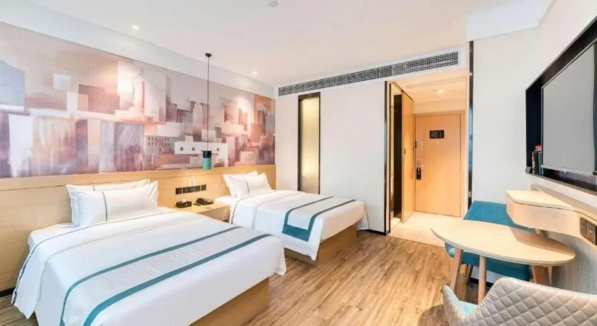 Bed in City Comfort Inn Changde Lixian Taohuatan