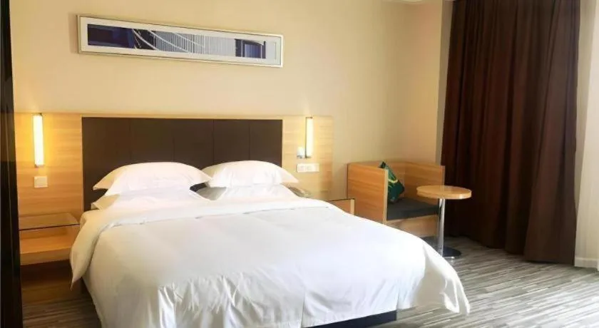 Bed in City Comfort Inn Hefei Binhu Wanghu Building Exhibition Center