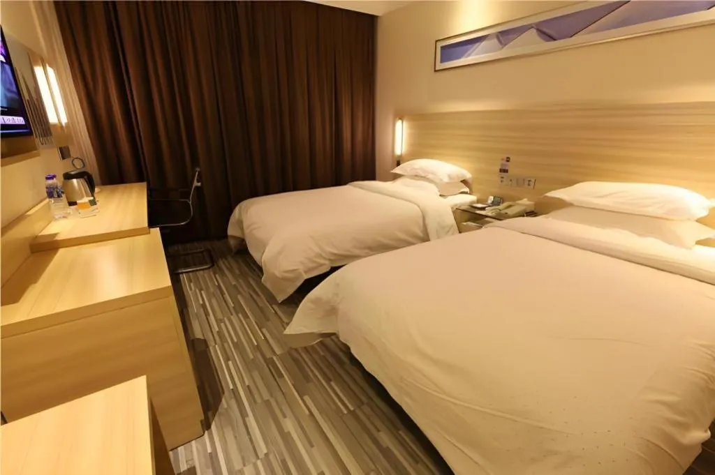 Bed in City Comfort Inn Hefei Binhu Wanghu Building Exhibition Center
