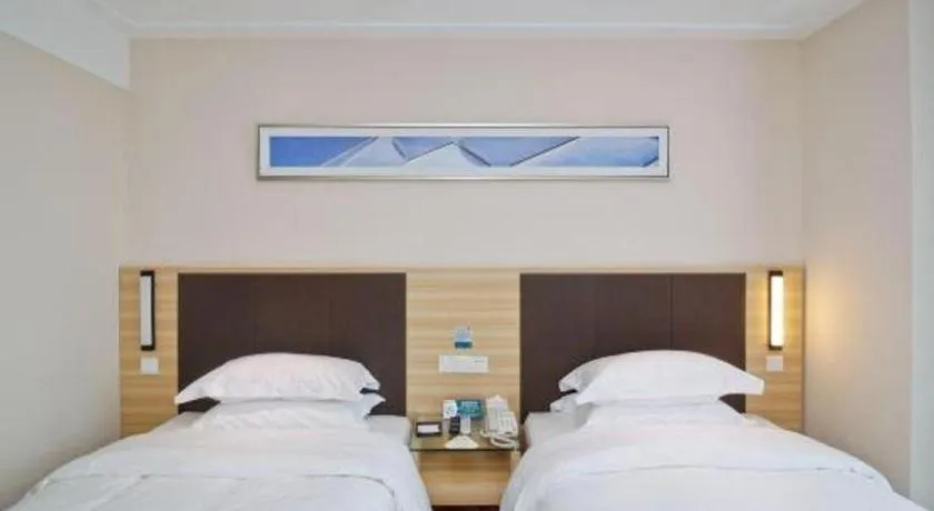 Bed in City Comfort Inn Hefei Binhu Wanghu Building Exhibition Center