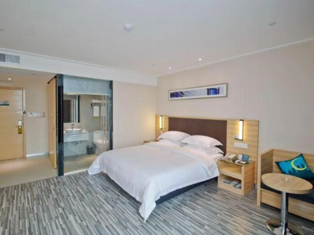 Bed in City Comfort Inn Hefei Binhu Wanghu Building Exhibition Center