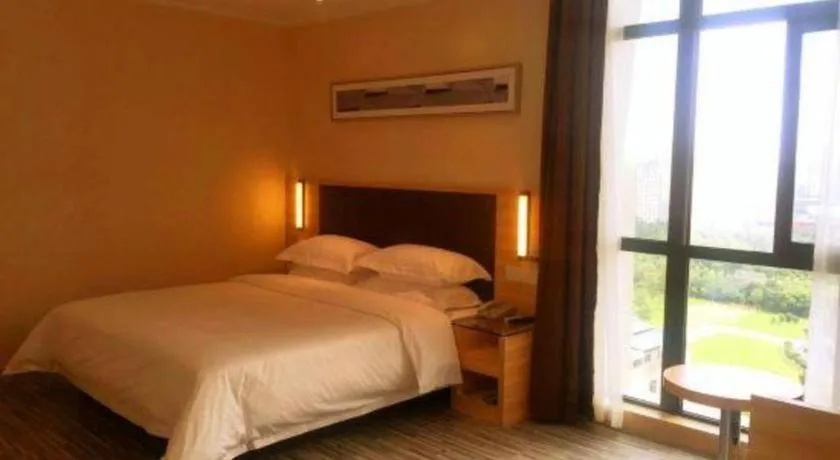 Bed in City Comfort Inn Hefei Binhu Wanghu Building Exhibition Center