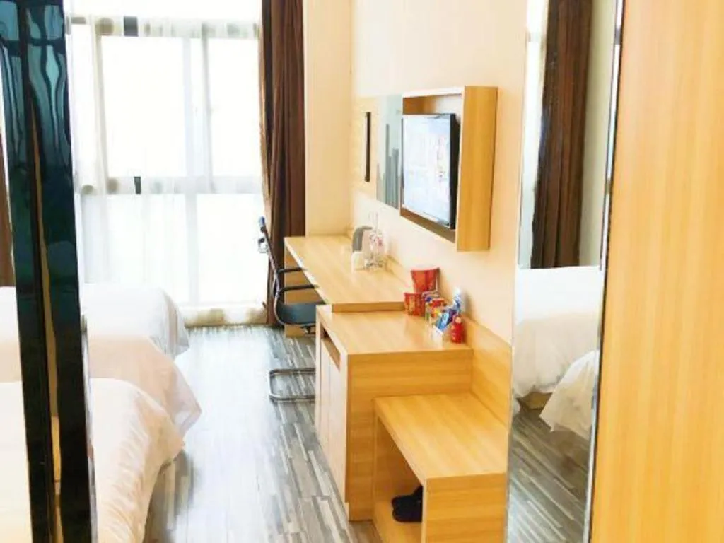 Bed in City Comfort Inn Hefei Binhu Wanghu Building Exhibition Center