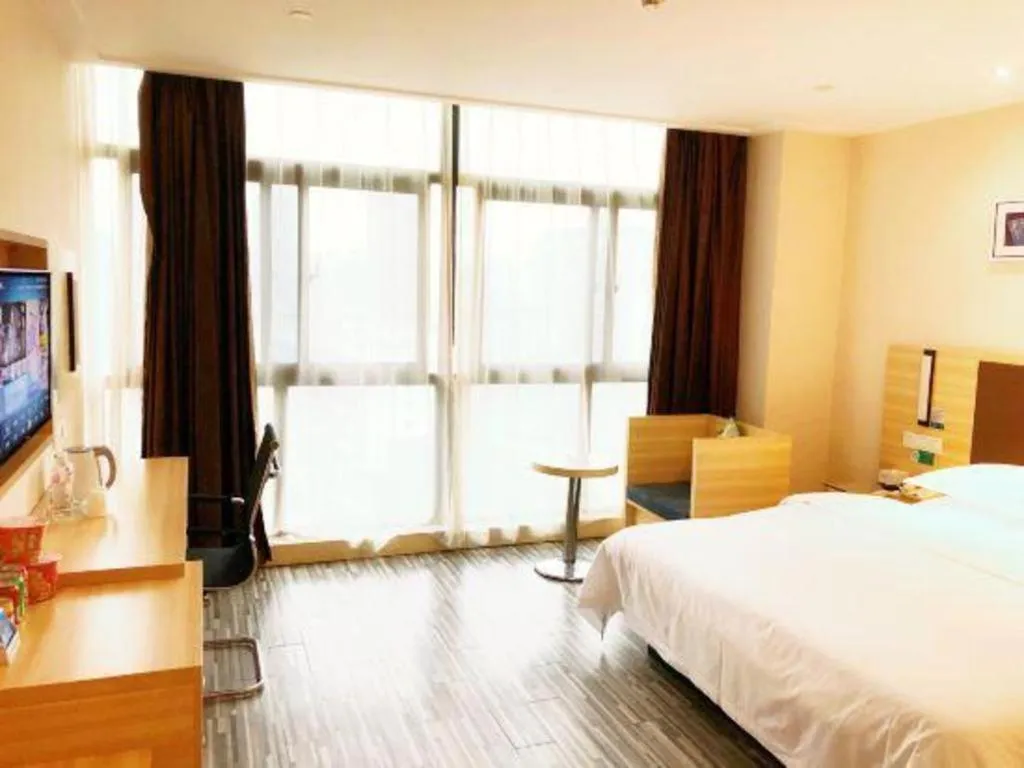 Bed in City Comfort Inn Hefei Binhu Wanghu Building Exhibition Center