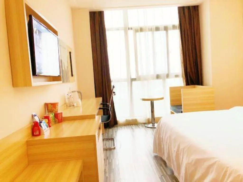 Bed in City Comfort Inn Hefei Binhu Wanghu Building Exhibition Center