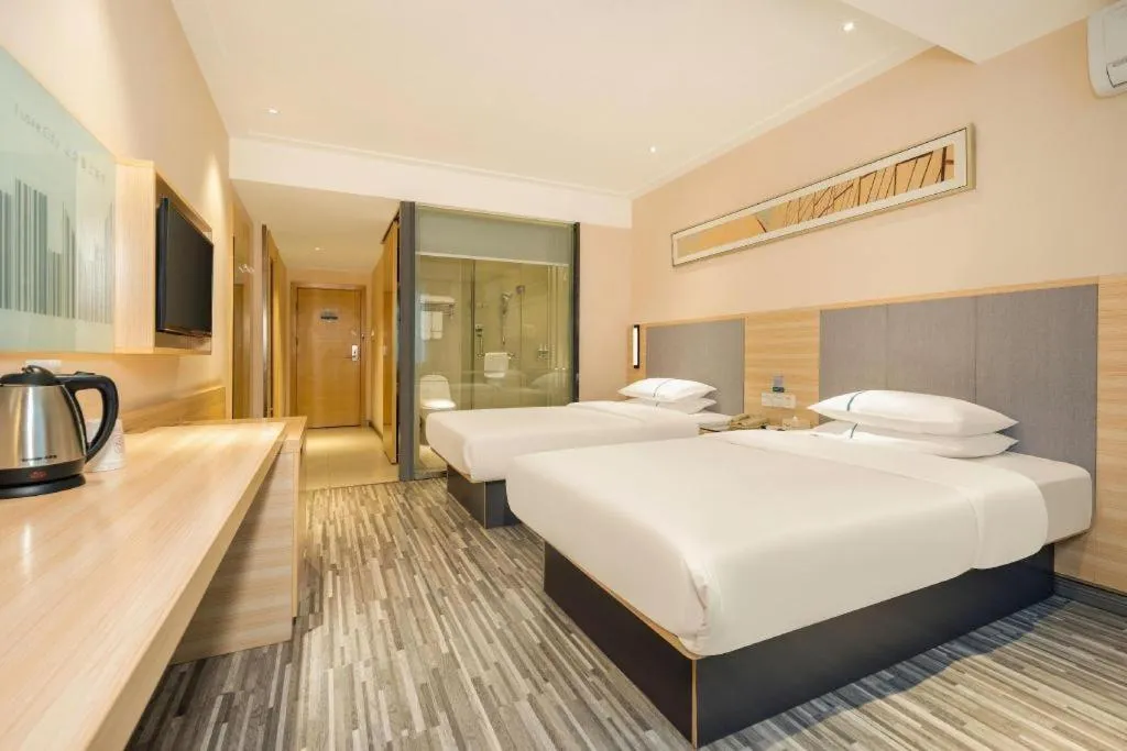 Bed in City Comfort Inn Nanning Mingxiu East Road Shishan Park Metro Station