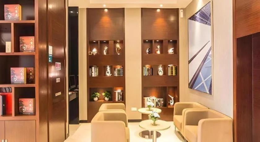 City Comfort Inn Nanning Mingxiu East Road Shishan Park Metro Station