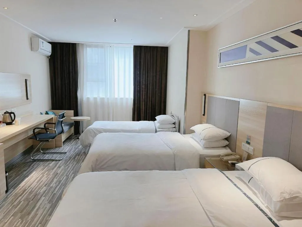 Bed in City Comfort Inn Nanning Mingxiu East Road Shishan Park Metro Station