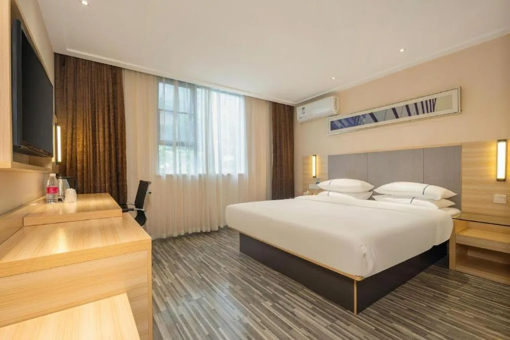 Bed in City Comfort Inn Nanning Mingxiu East Road Shishan Park Metro Station