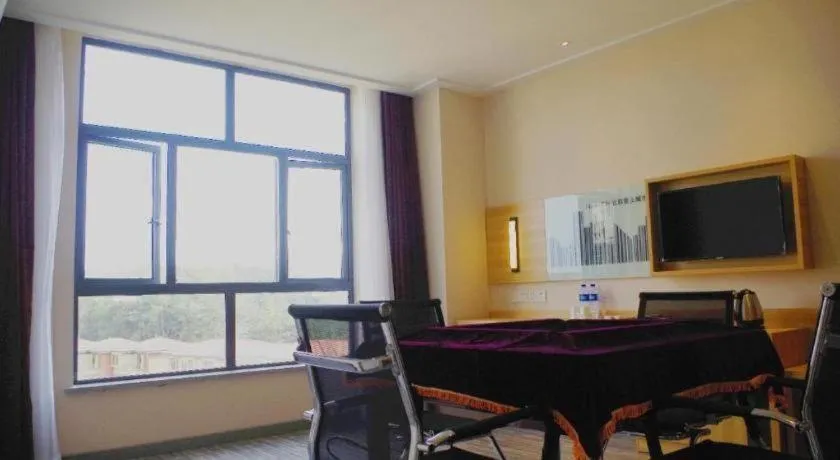 City Comfort Inn Huanggang Qichun Exhibition Center