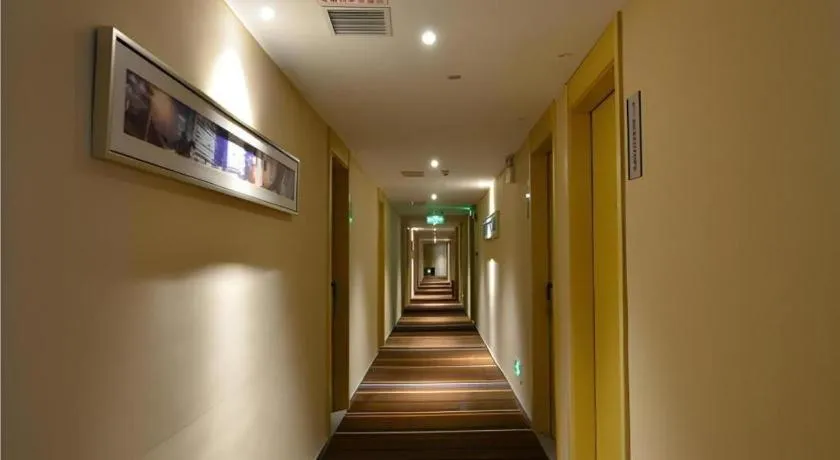 City Comfort Inn Huanggang Qichun Exhibition Center