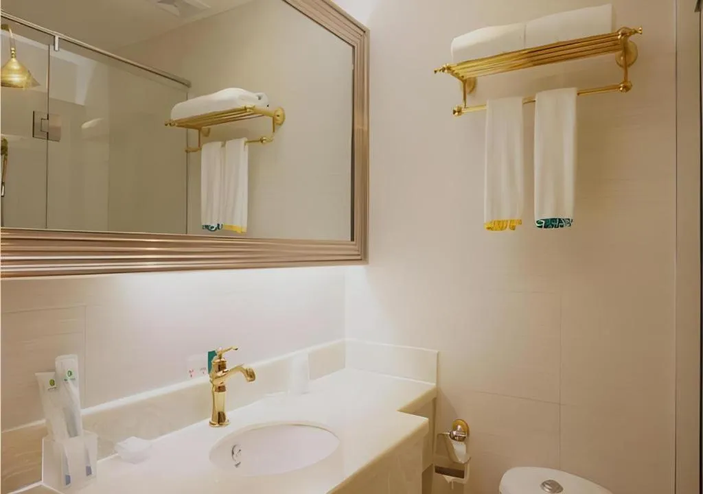 City Comfort Inn Zhanjiang Mazhang Pedestrian Street High-speed Railway West Station