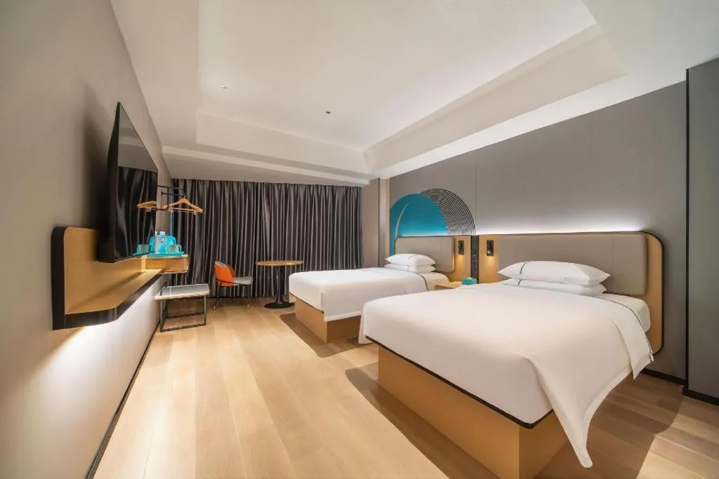 Bed in City Comfort Inn Zhanjiang Mazhang Pedestrian Street High-speed Railway West Station