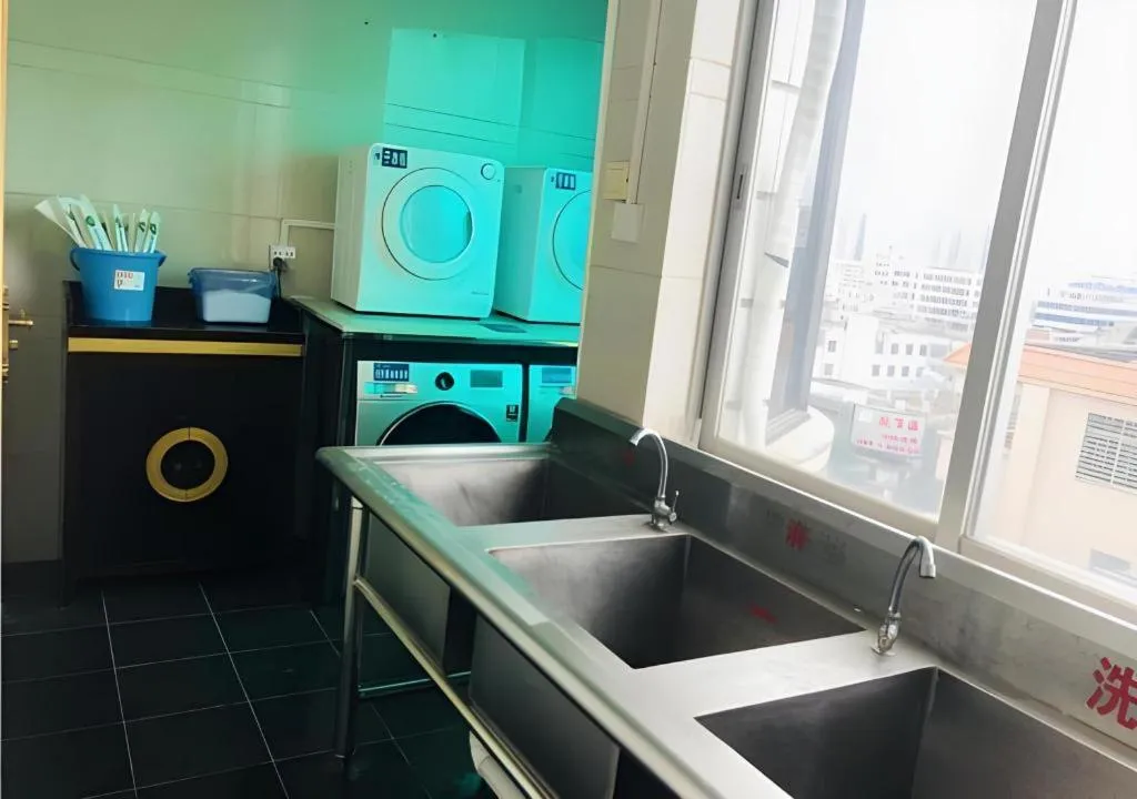 City Comfort Inn Zhanjiang Mazhang Pedestrian Street High-speed Railway West Station