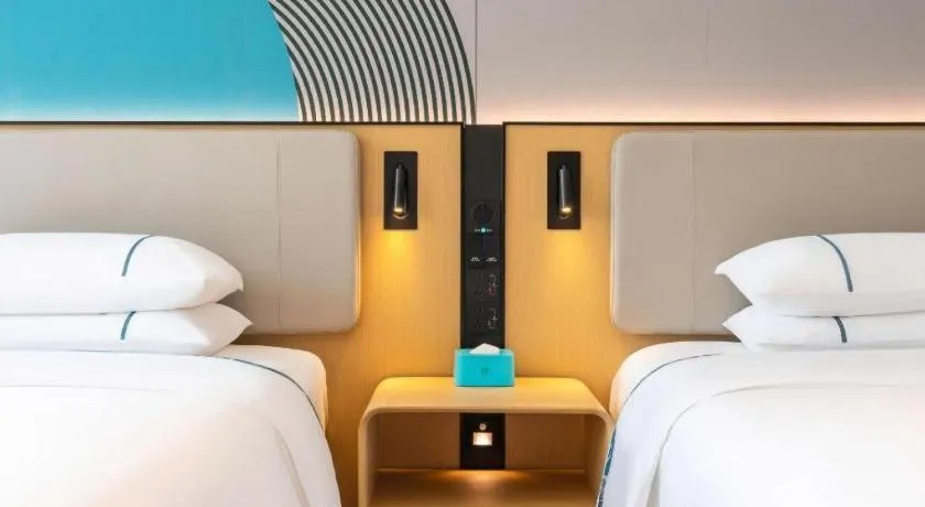 Bed in City Comfort Inn Zhanjiang Mazhang Pedestrian Street High-speed Railway West Station