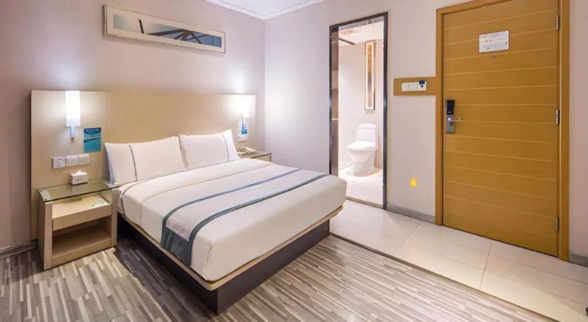 Bed in City Comfort Inn Nanning Qingxiu Wanda Dongge Road Metro Station