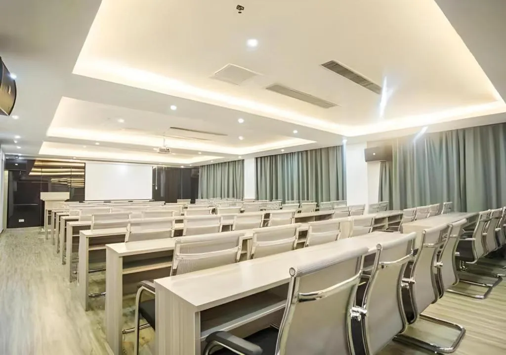 City Comfort Inn Chibi Walking Street