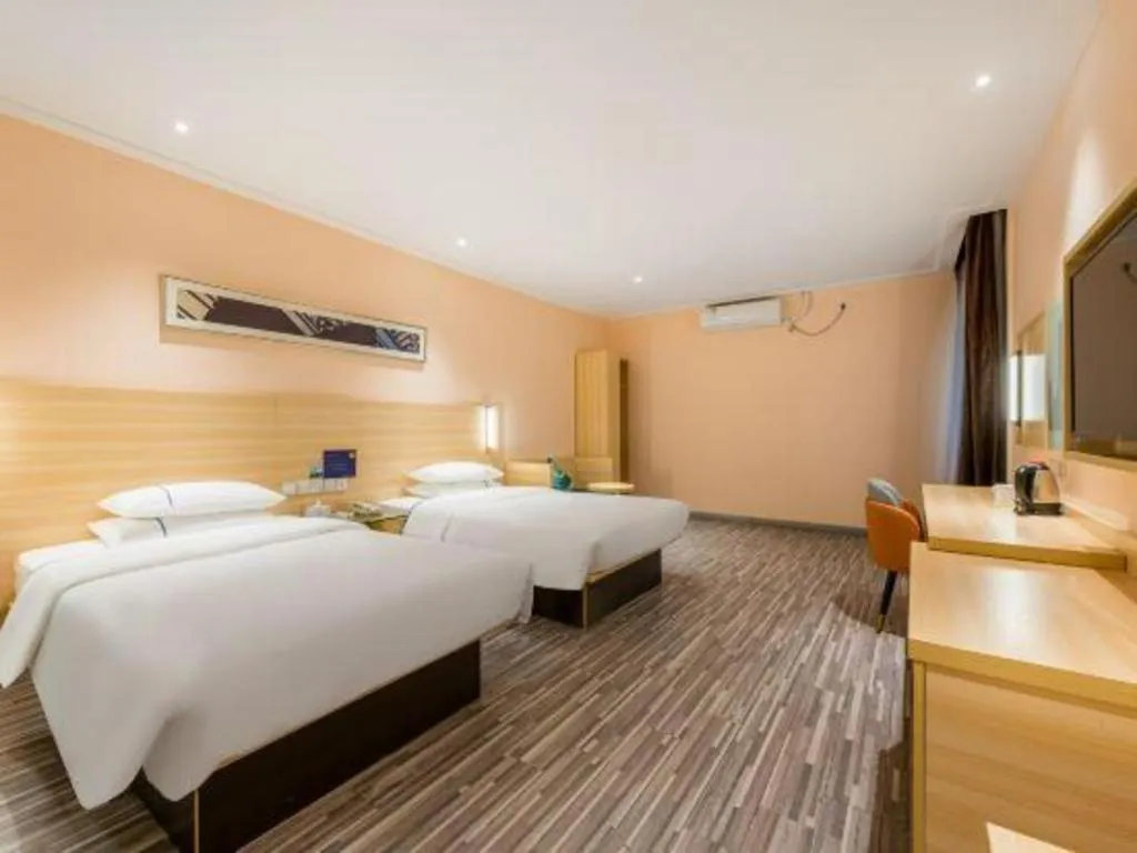 Bed in City Comfort Inn Foshan Kuiqi Road Metro Station