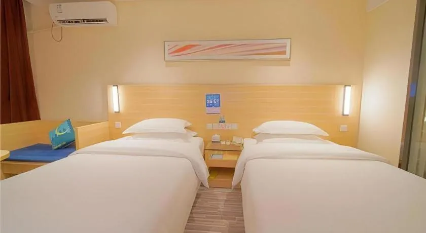 Bed in City Comfort Inn Foshan Kuiqi Road Metro Station