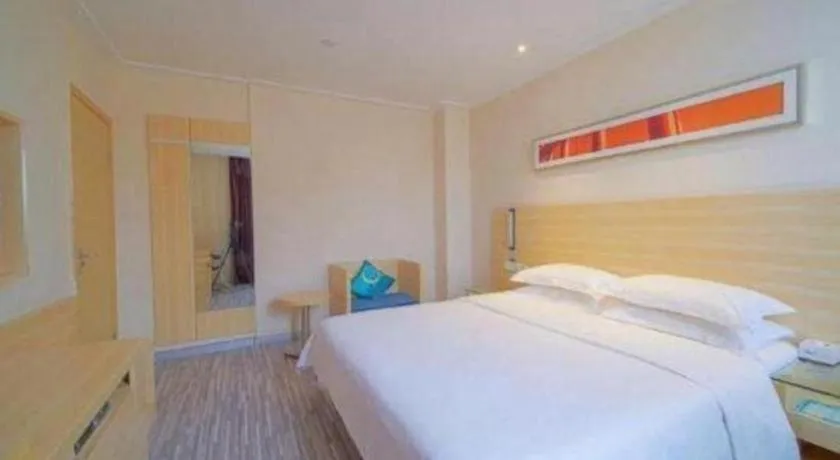 Bed in City Comfort Inn Foshan Kuiqi Road Metro Station