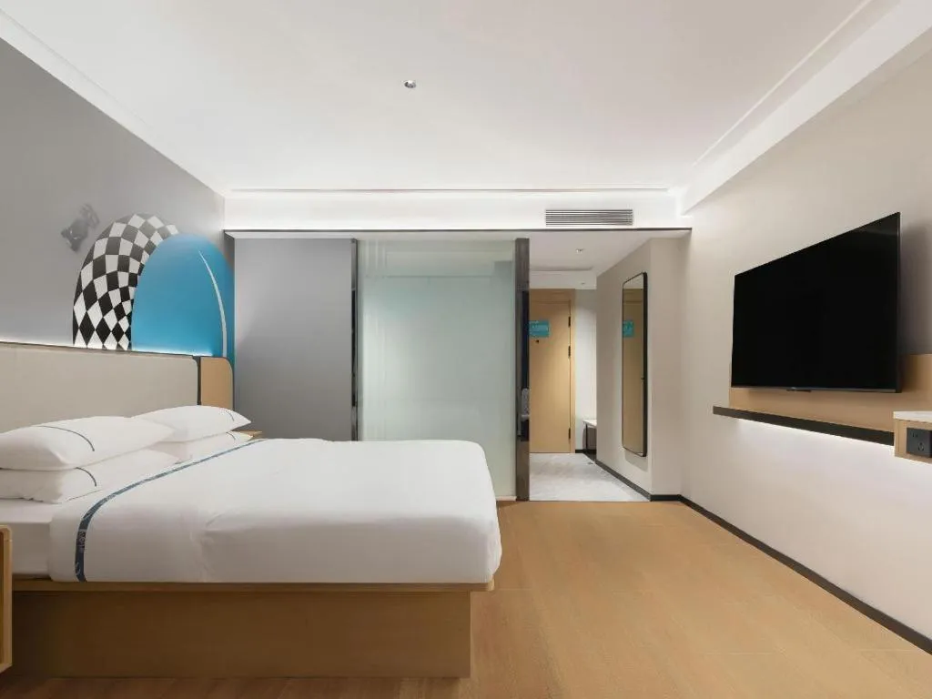 Bed in City Comfort Inn Wuhan International Expo Center Qianjin Village Metro Station