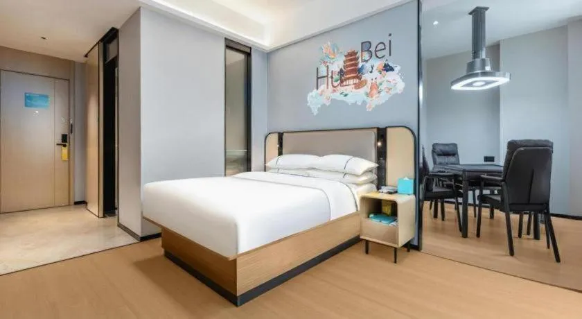 Bed in City Comfort Inn Wuhan International Expo Center Qianjin Village Metro Station