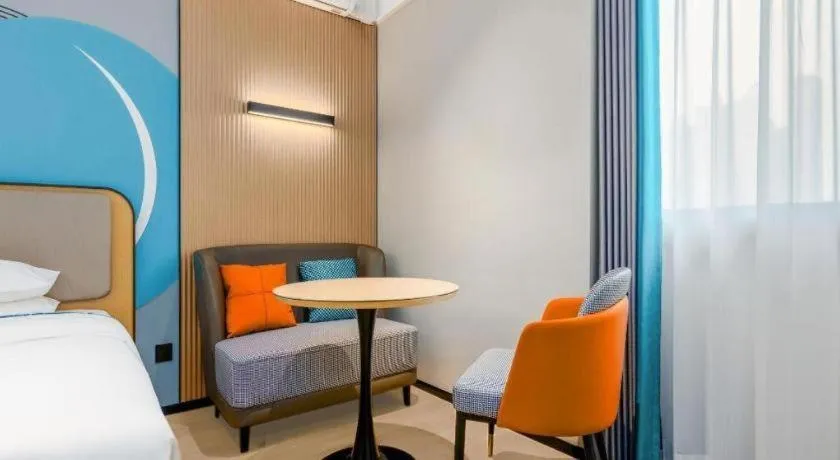 Bed in City Comfort Inn Wuhan International Expo Center Qianjin Village Metro Station