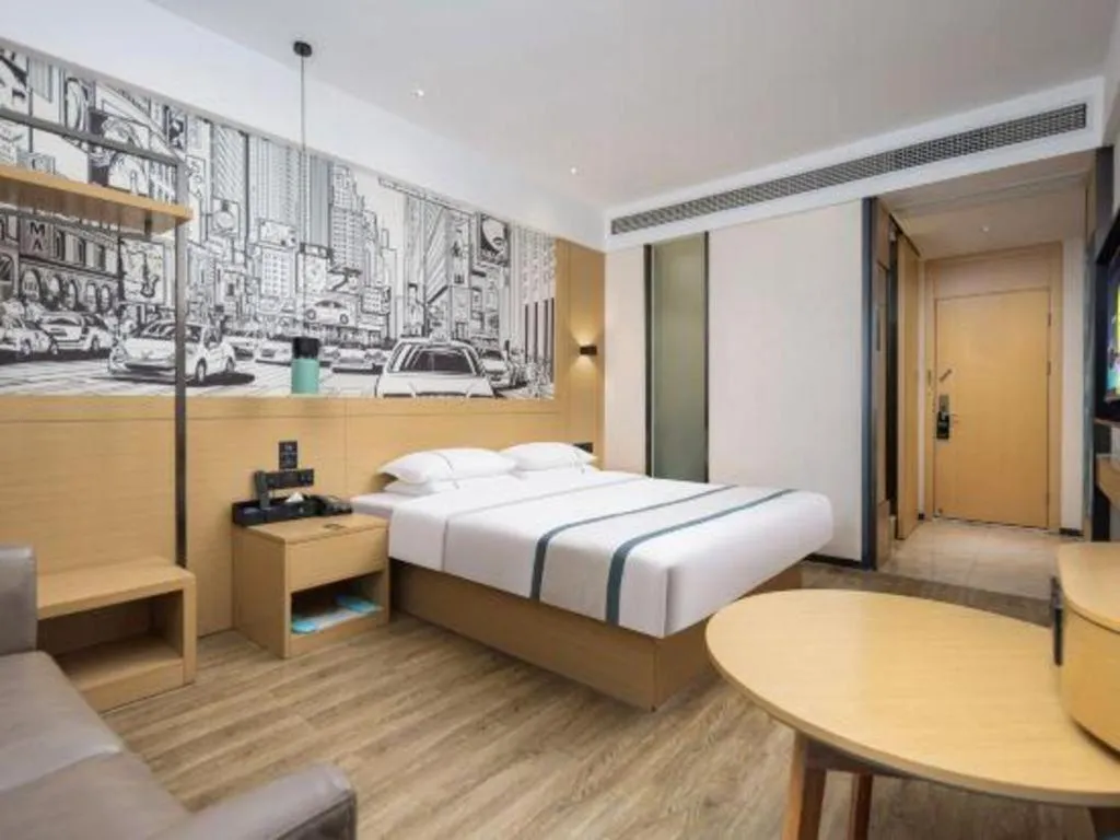 Bed in City Comfort Inn Yingcheng Walking Street