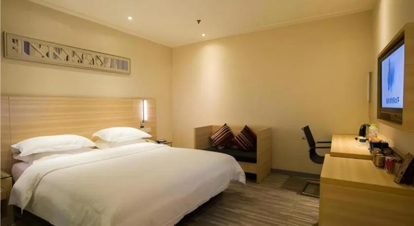 Bed in City Comfort Inn Changsha West Station Lugu Meixi Lake East Branch